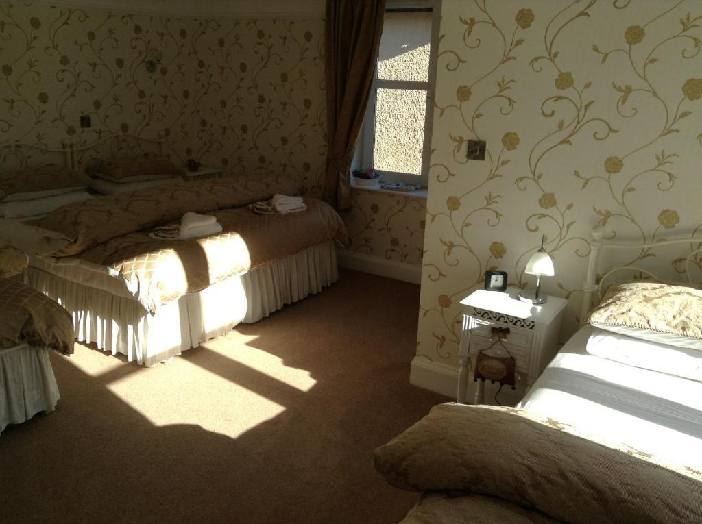 Allt Na Leven Guest Houseキンロックリーバン エクステリア 写真